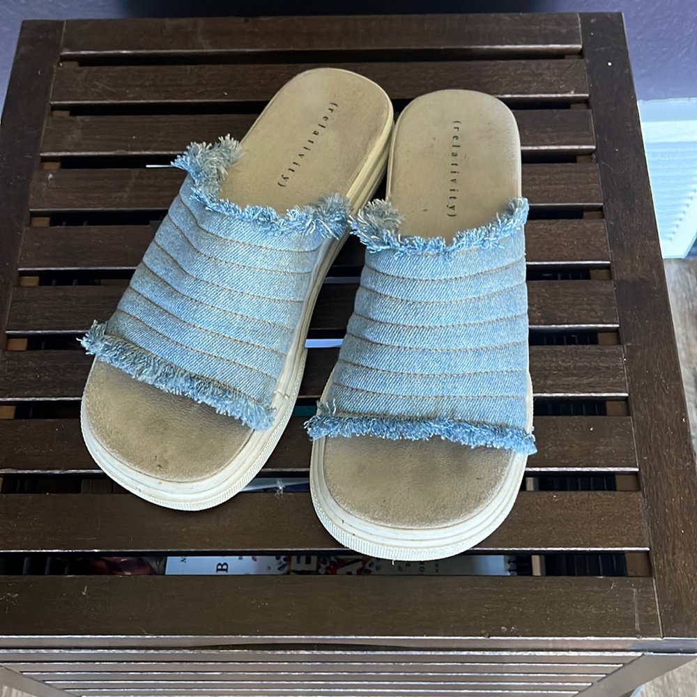 Womens shoes